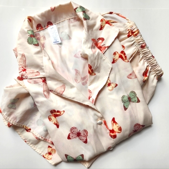 2/$30 NWOT 2Pc. Silky 🦋 PJs - Picture 1 of 8